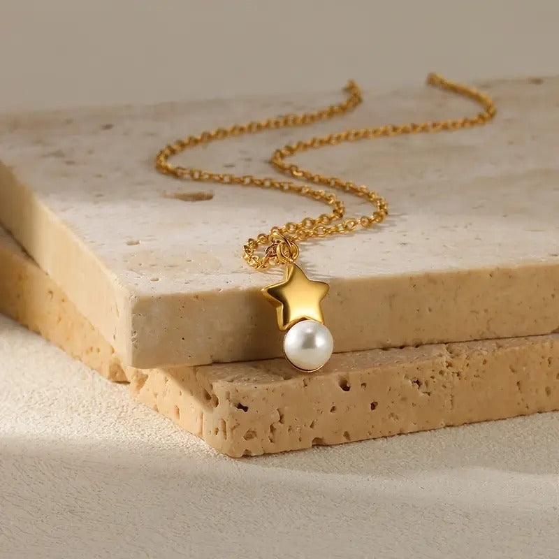 Star Pendant Necklace
