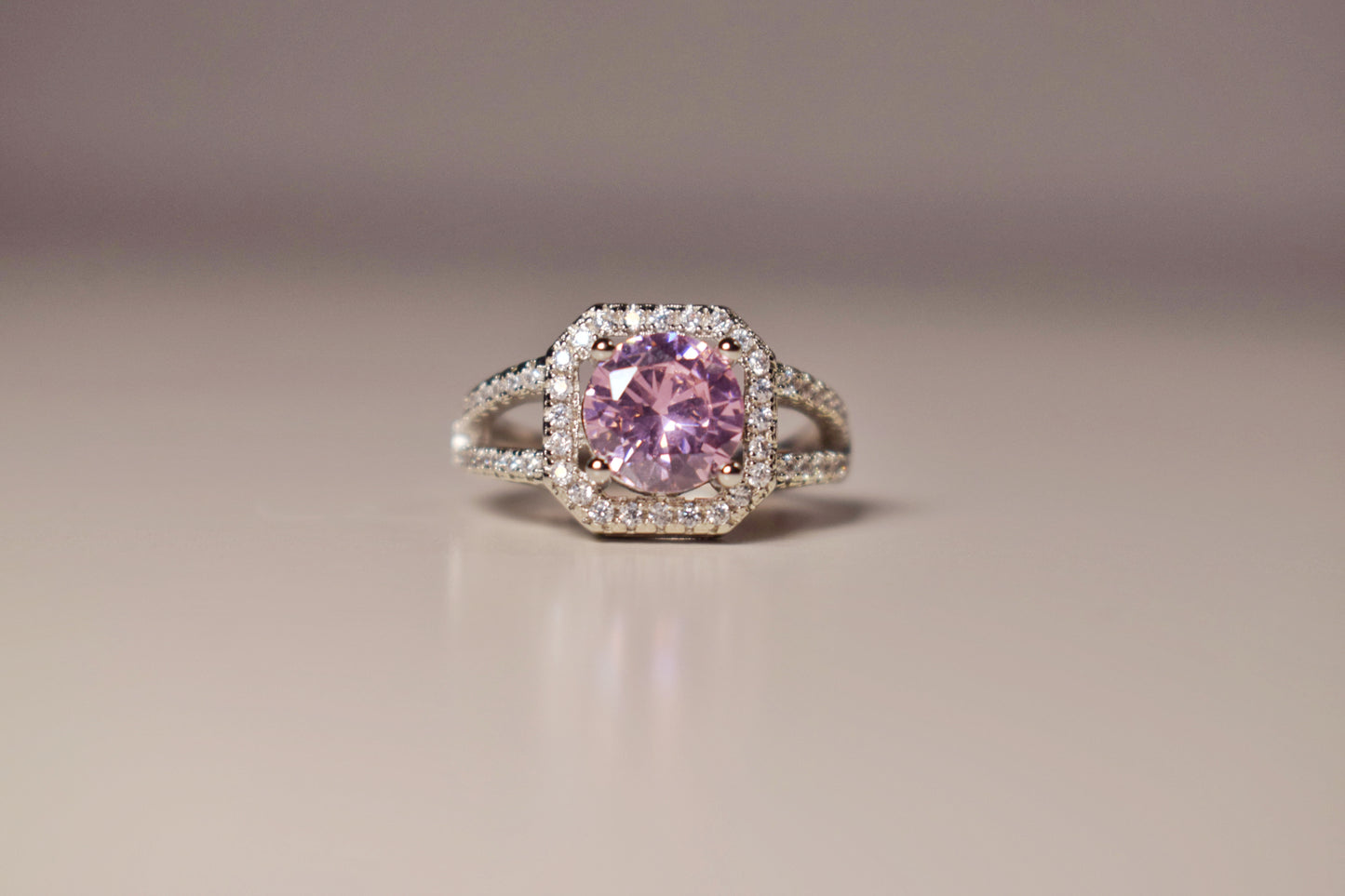 Luxe Stone Ring (Adjustable)