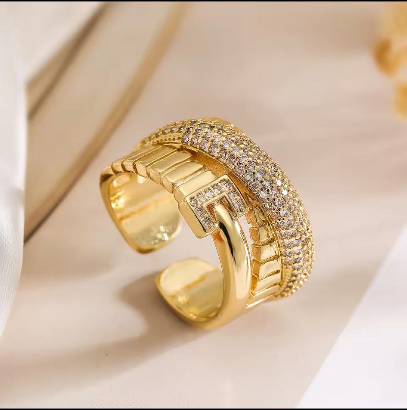 The Empress Ring (Adjustable)