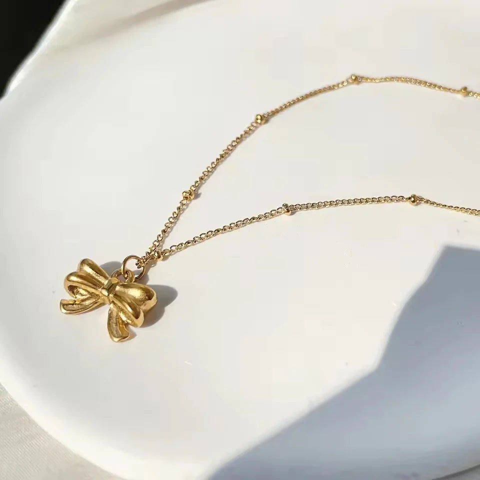 Dainty Bow Necklace