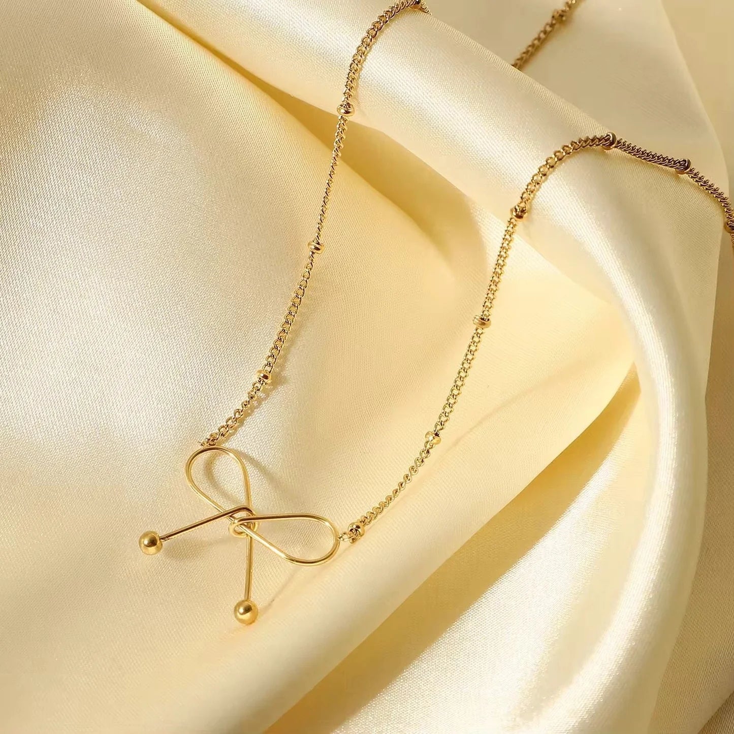 Sweetheart Bow Necklace