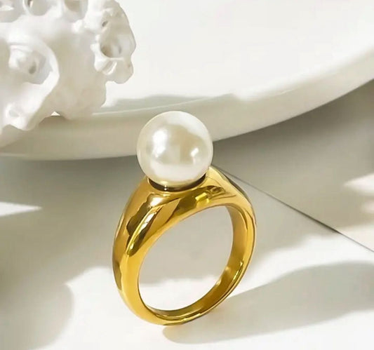 Aesthetic Gold Plated Dome Pearl Ring