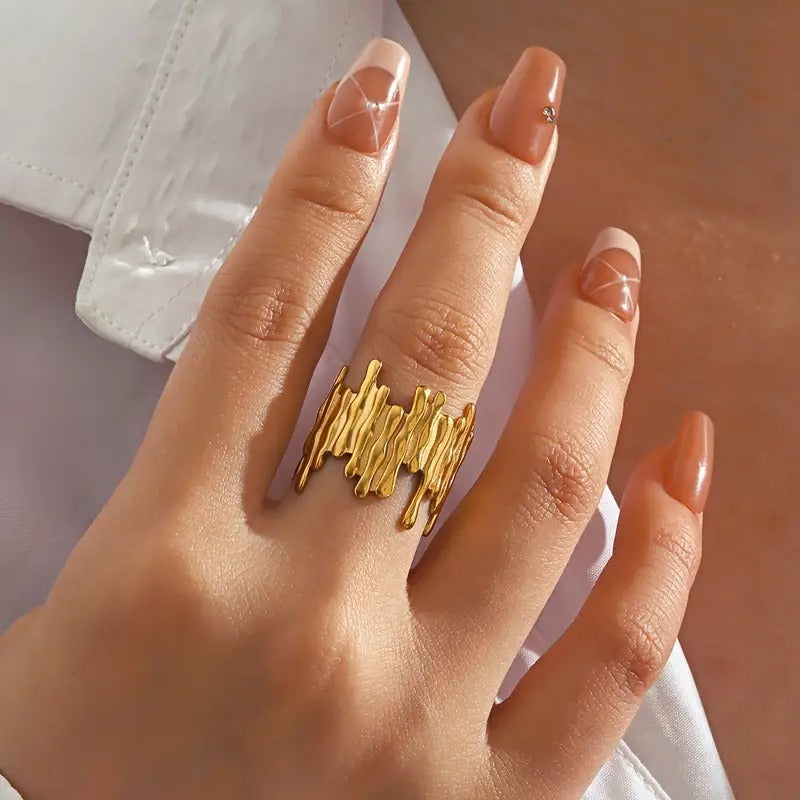 Crown Statement Adjustable Ring