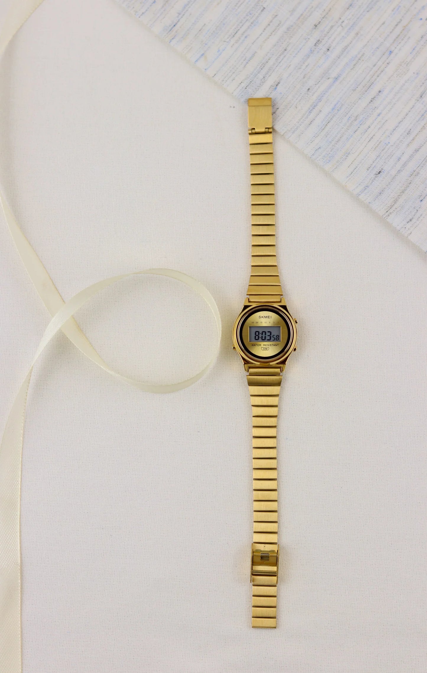 Skmei Classic Golden Digital Charm