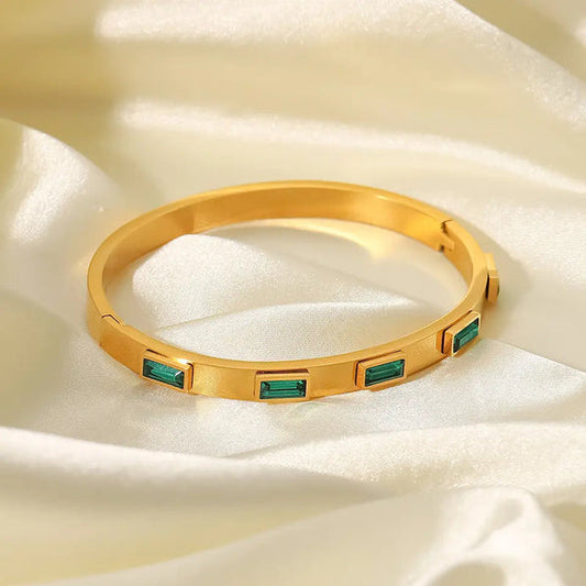 Elegant Gold Bangle