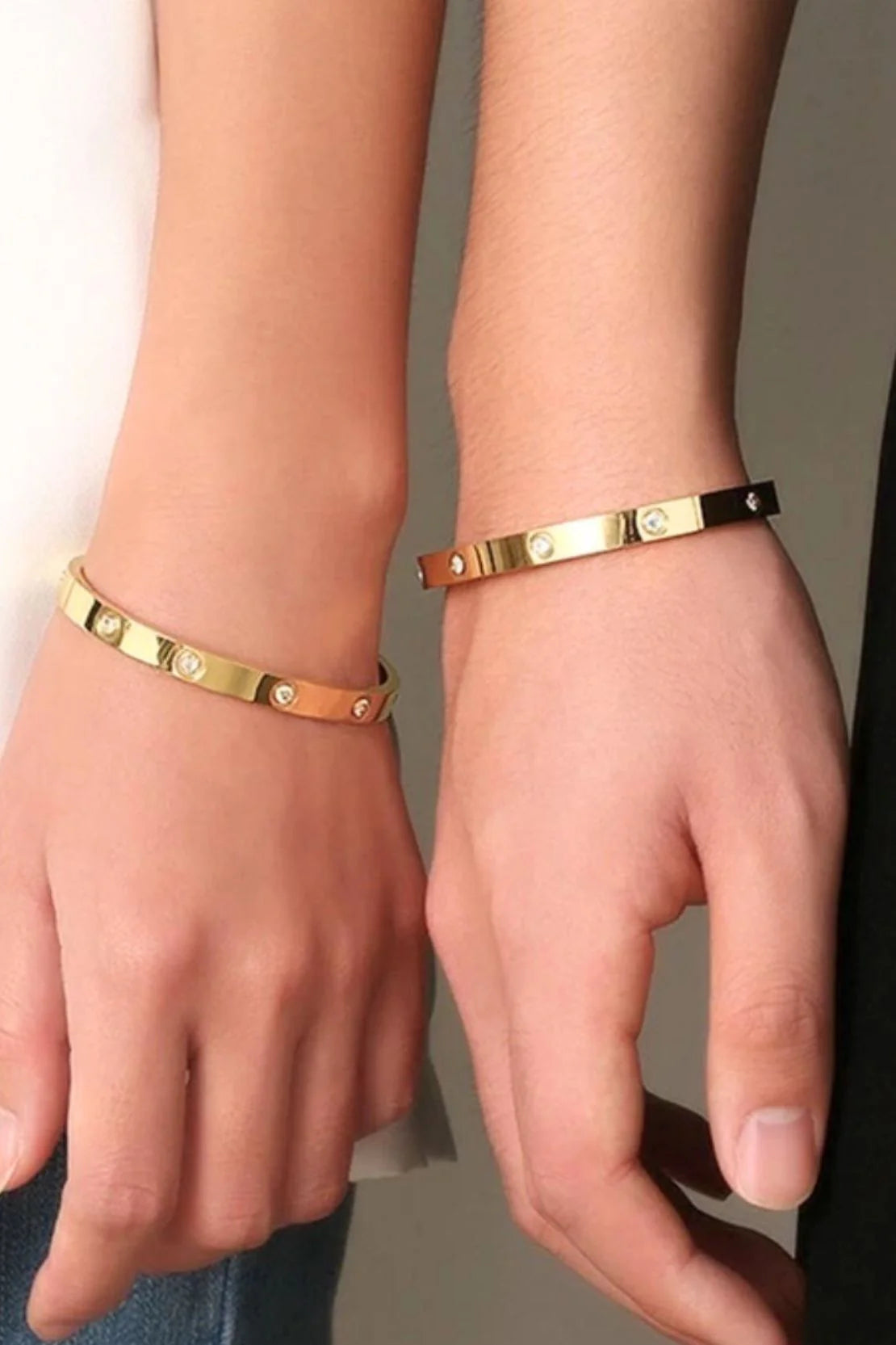 Love Bangle Cartier Pack of two with box packaging (Standard Size)