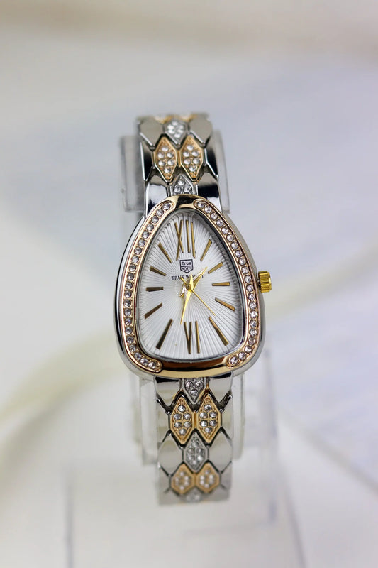 True-Worth White Crystal Cascade
