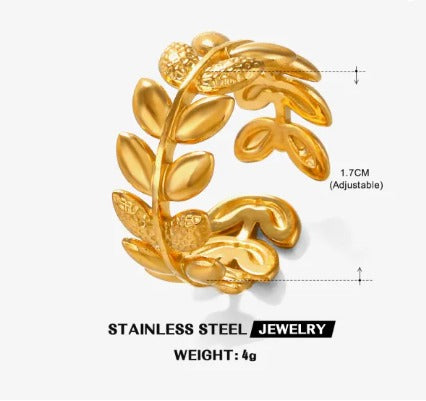 The Olive Garden Adjustable Ring