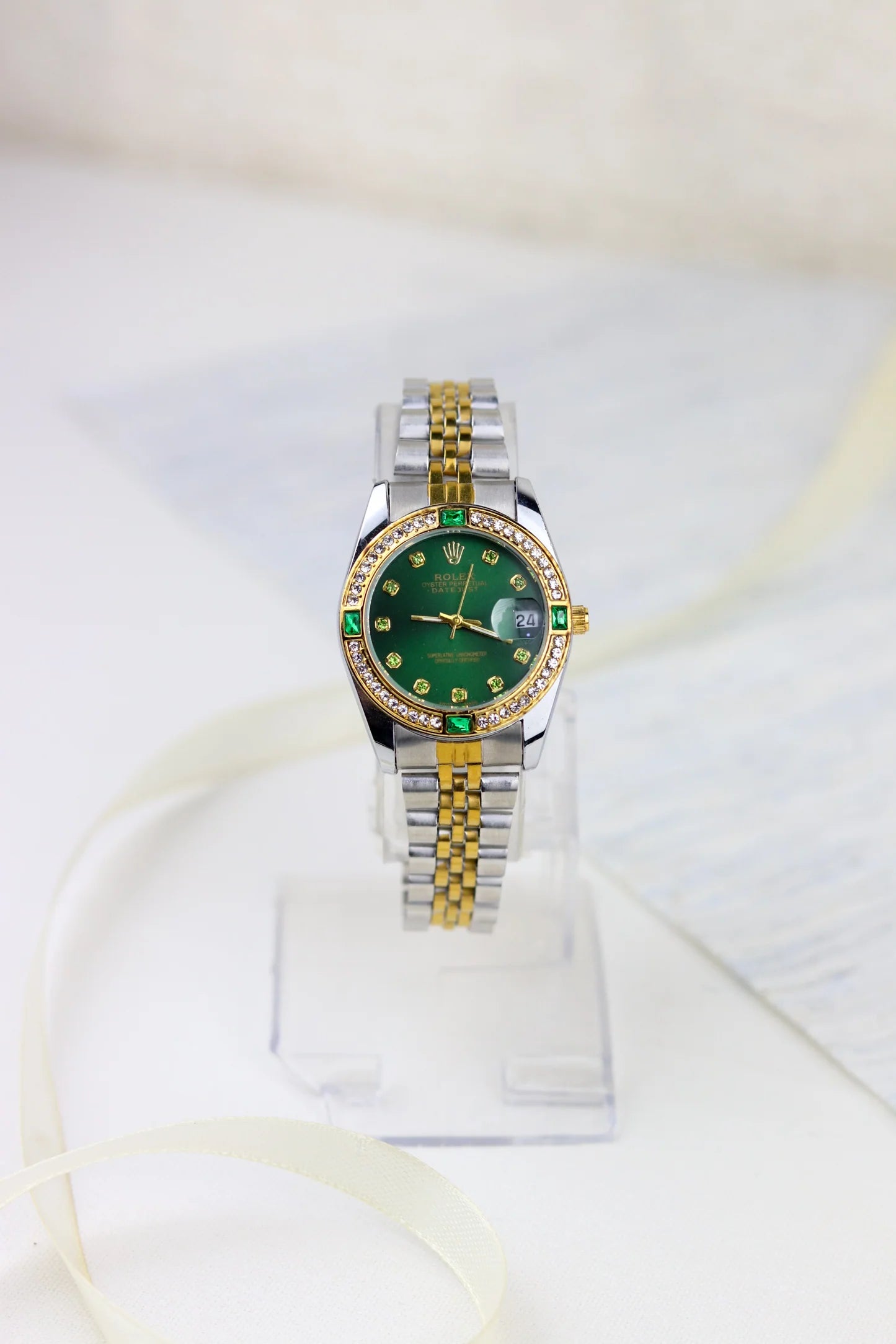Rol-ex Gilded Green Datejust