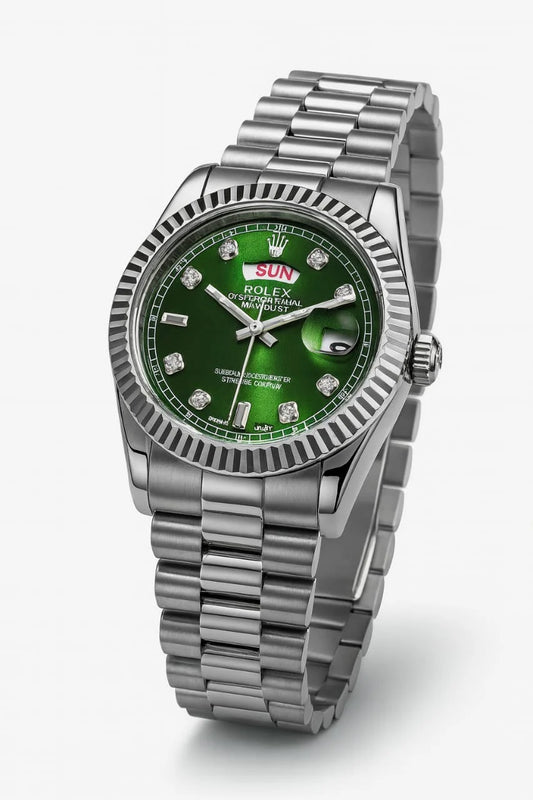 Ro-lex Emerald Timepiece Day-Date