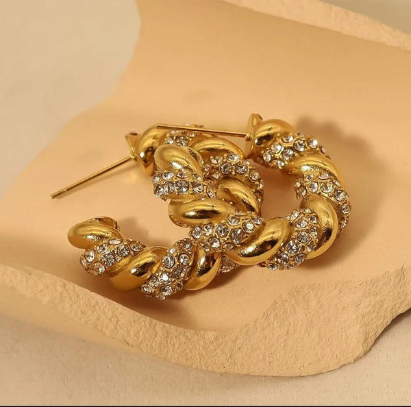 Hazel Hoops 18K