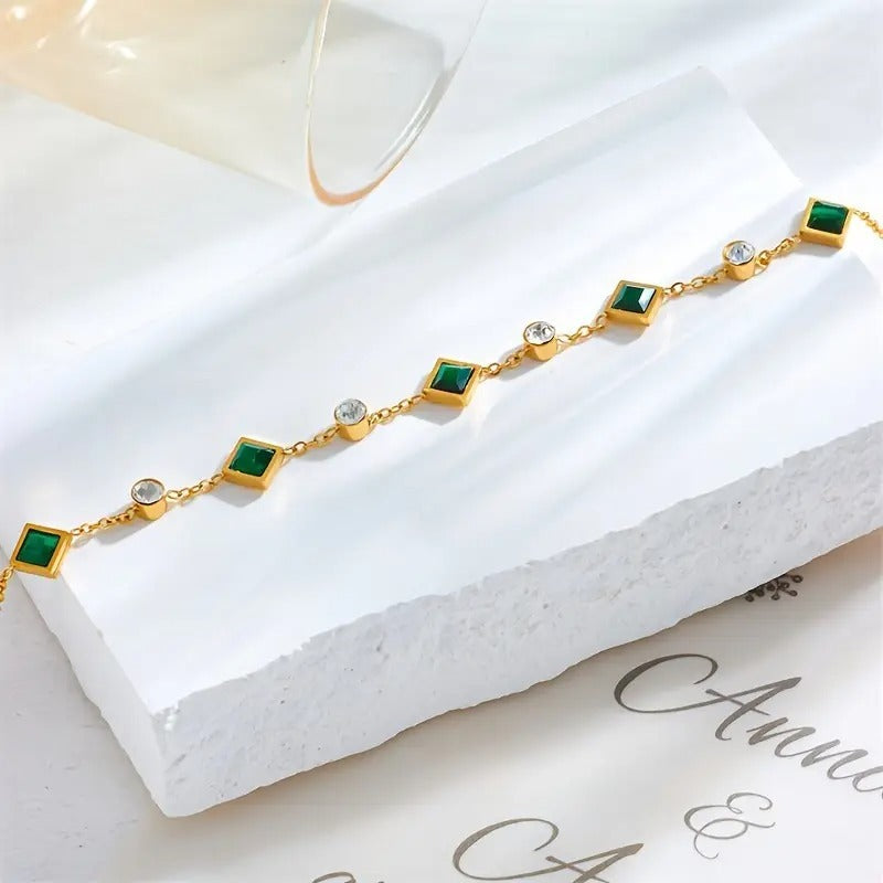 Emerald Solitaire Chain Bracelet