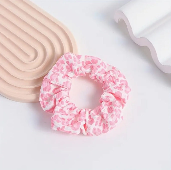 4pcs Cute Heart Pattern Pink Hair Scrunchie