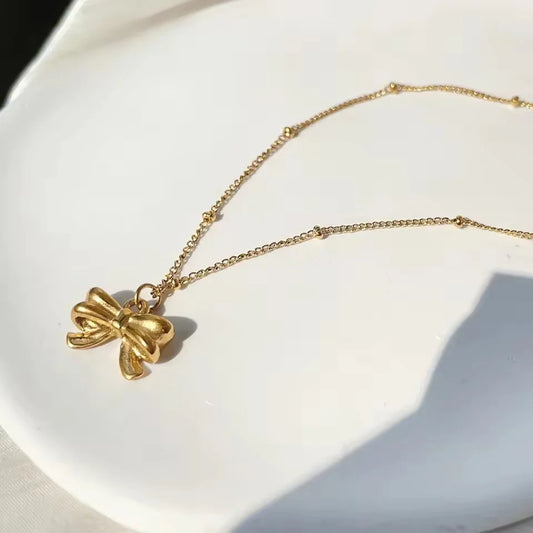 Dainty Bow Necklace