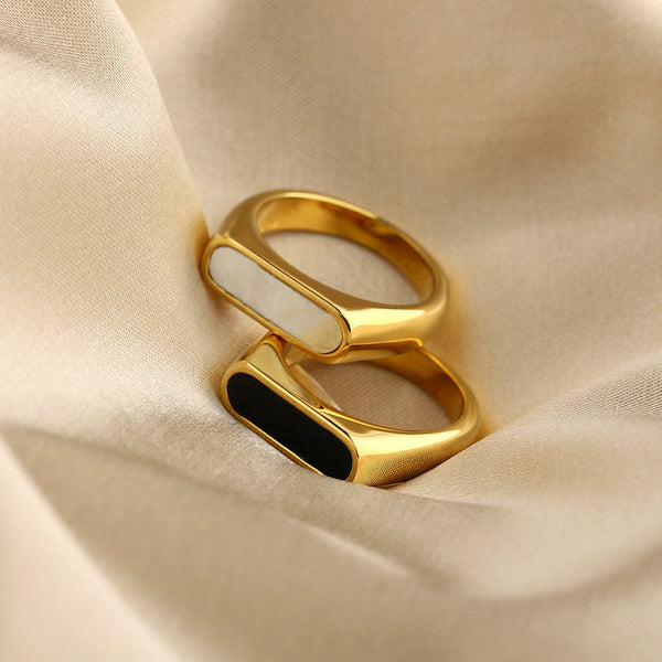 Evie Ring